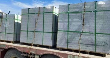 福州 芝麻白花岗岩地铺石装车日常