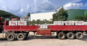 福州 芝麻灰花岗岩地铺石出货日常