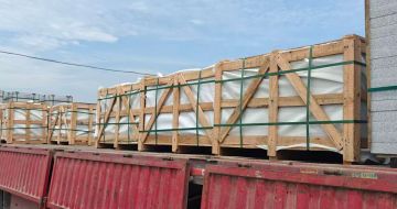 福州 芝麻白花岗岩地铺石出口专车-泰国游