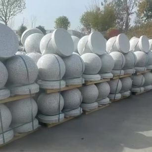 福州 白麻花岗岩石材圆球，石球，挡车球，隔离球，景观石球，风水球等