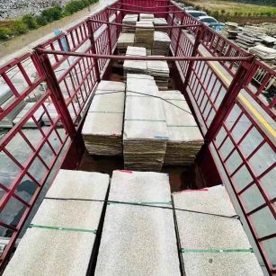 福州 黄金麻花岗岩荔枝面，光面毛板装车完成