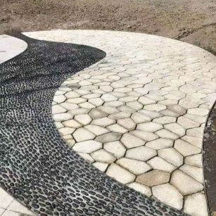 福州 黄金麻冰裂纹地铺石工地铺装案例