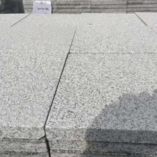 福州 白麻花岗岩石材推荐 荔枝面地铺石