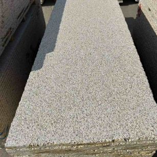 福州 黄金麻花岗岩荔枝面毛板，半成品