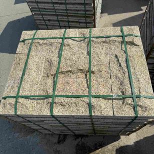 福州 黄金麻花岗岩石材自然面蘑菇石成品