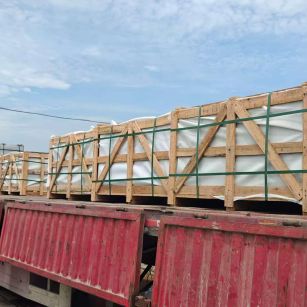 福州 芝麻白花岗岩地铺石出口专车-泰国游