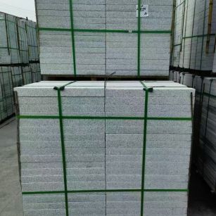 福州 芝麻白火烧，园林广场市政工程地铺石，1.8~5.0厚均有现货