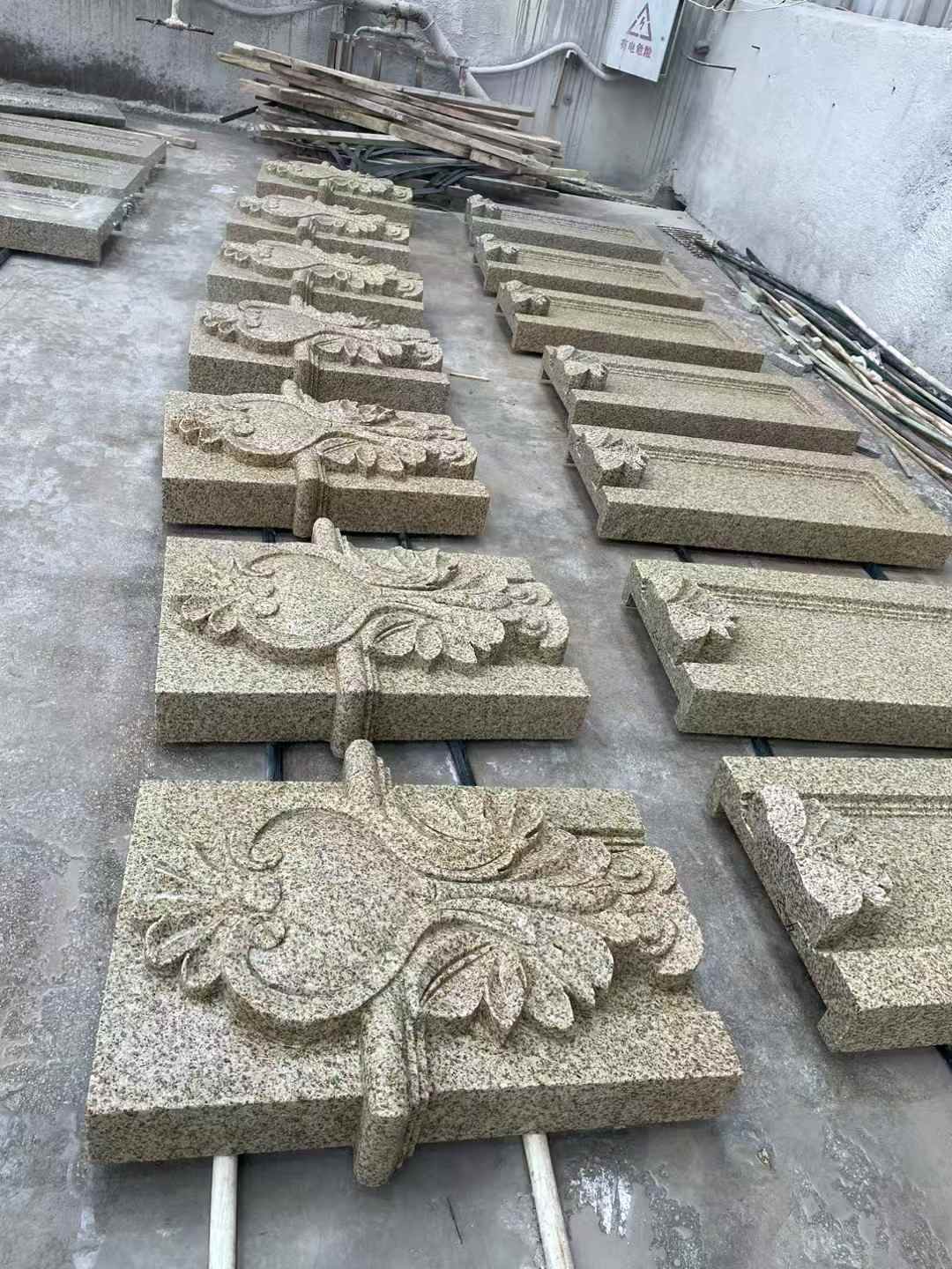 福州 黄金麻花岗岩别墅外墙雕刻板