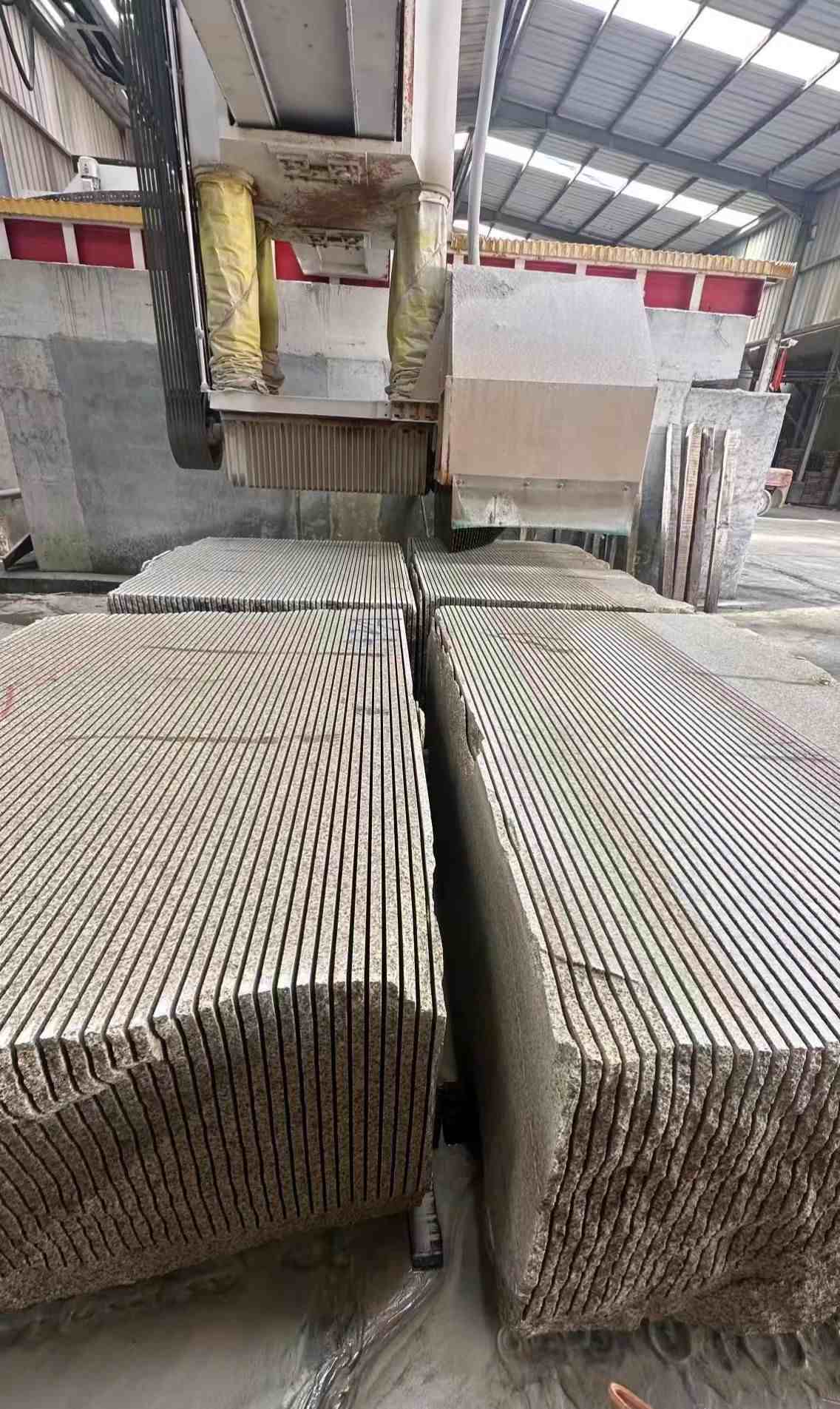 福州 车间生产日常，黄金麻白麻花岗岩