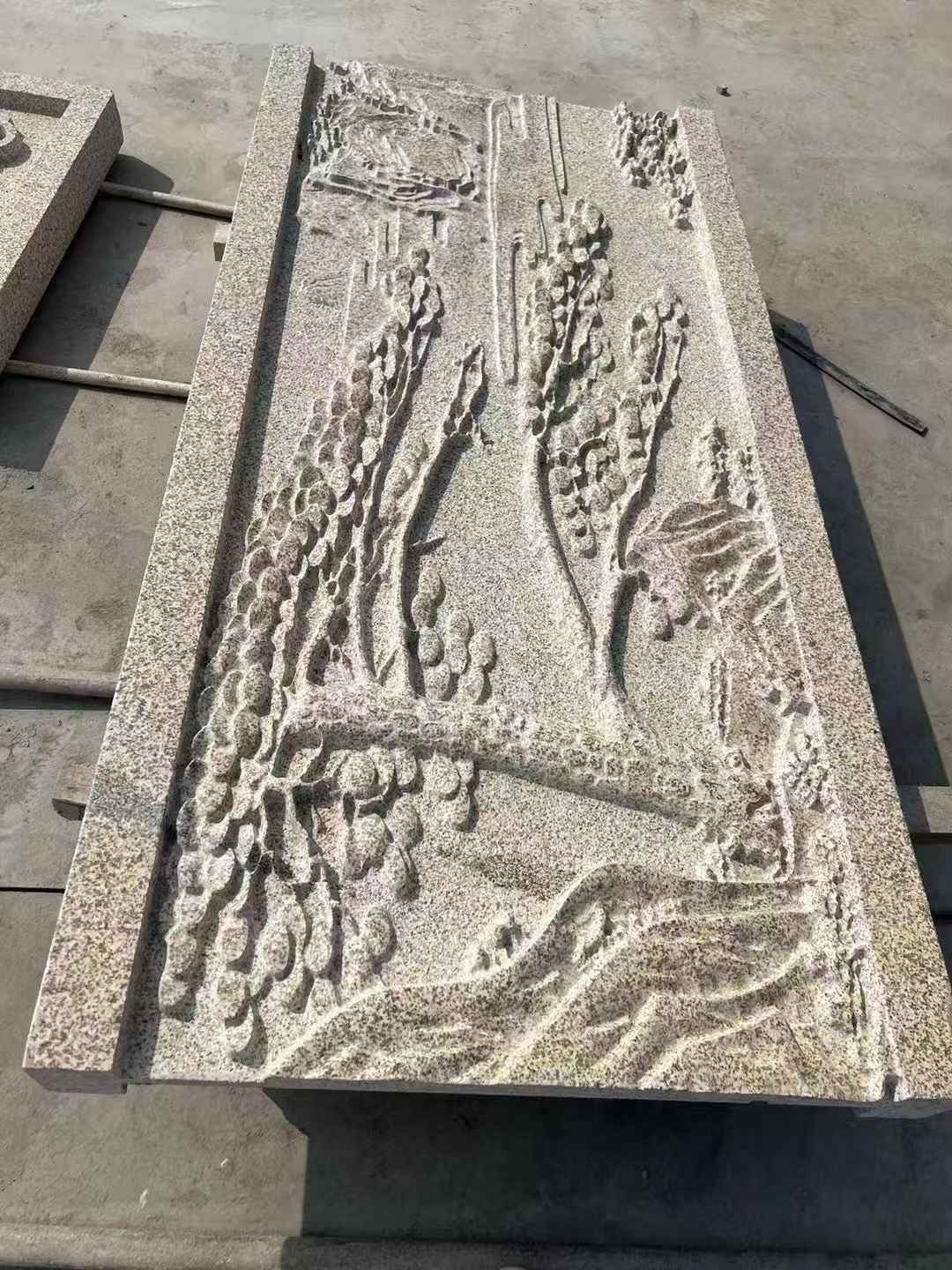 福州 黄金麻雕刻板浮雕迎客松