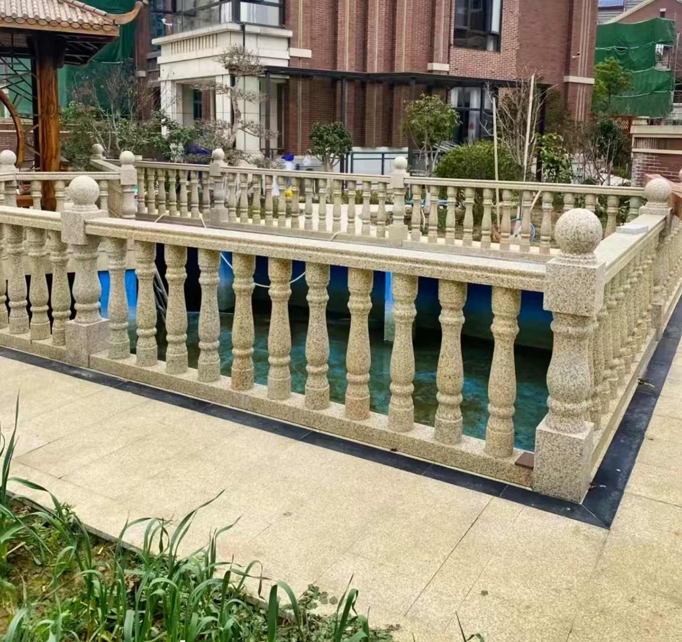 福州黄金麻花岗岩石材栏杆，扶手，将军柱，花瓶柱